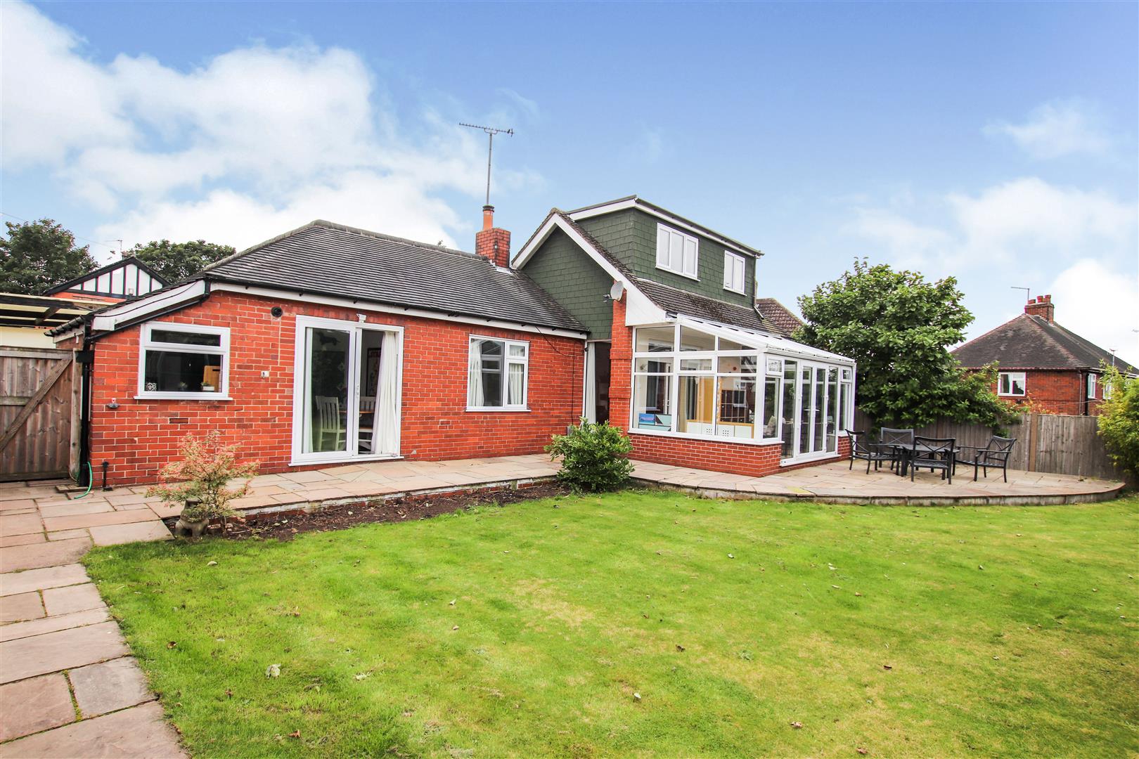 Latest Properties Bob Gutteridge Estate Agents and Valuers